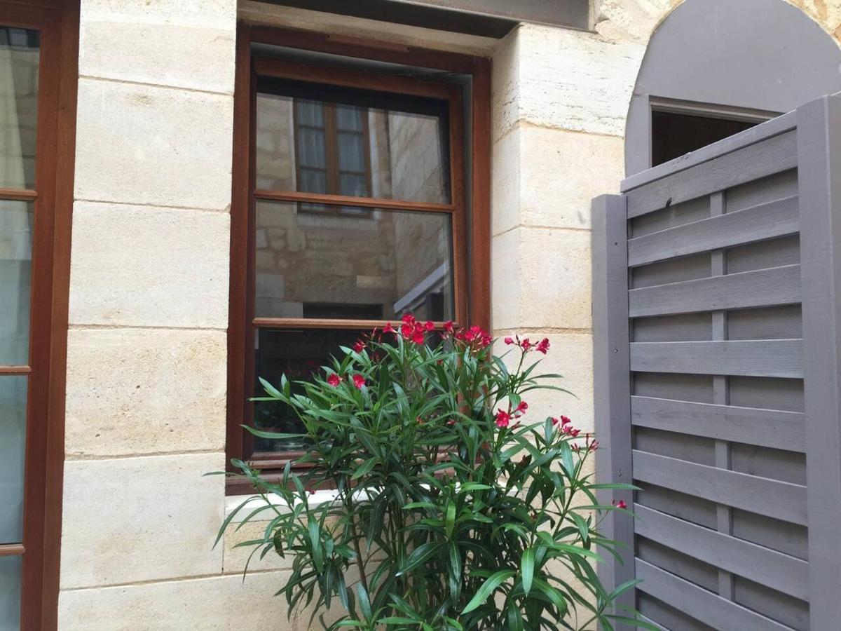 L'Atelier D'Auguste - Terrasse En Plein Coeur De Bordeaux Apartamento Exterior foto